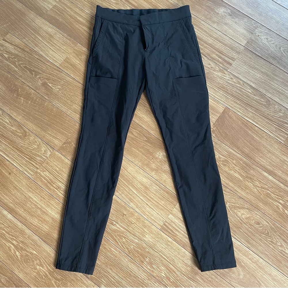 Athleta Wander Stash Skinny Pant